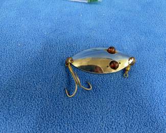 Lot 175. Hofschneider 3" Red Eye Wiggler