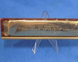 Lot 86. Hohner Trutone pitch pipe.