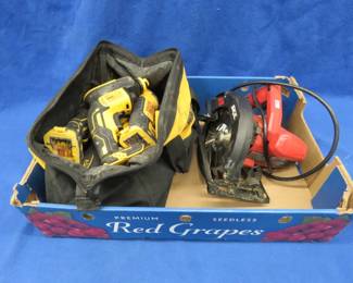 Lot 384. Tool bag with Dewalt 20v tools, one battery, no charger, some appear to work and some need repair or don't work, plus a circular saw