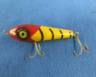 Lot 449. Vintage South Bend 3 3/8" wooden Be Bop bait