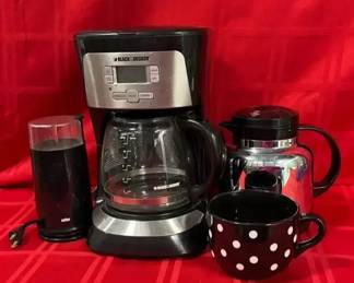 Black  Decker Coffee Pot  More