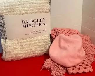 New Badgley Mischka Throw  More 
