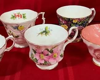 Collection of assorted Tea Cups 