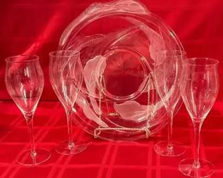Glass Platter  4 Champagne Glasses 