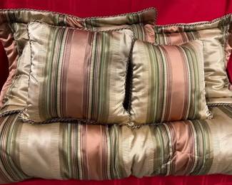 Croscill Queen Comforter  More