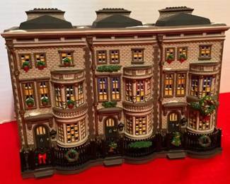 Dept 56 Dickens VillageSeries Mulberrie Court 