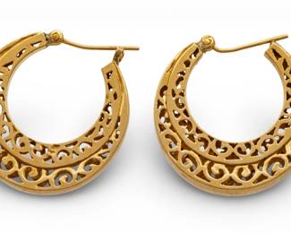 Lot 66
14K Yellow Gold Hoop Earrings 1960