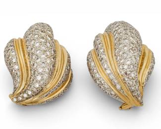 Lot 46
18k Yellow Gold and Diamond Earrings