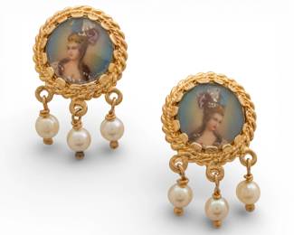 Lot 64
14K Mini Earrings with Portraits, Drop Pearls