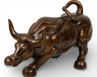 Lot 1066
Bronze Charging Bull "Wallstreet" Sculpture