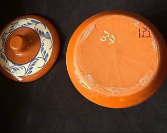 HandPainted Terracotta Garlic Roaster with Lid third image