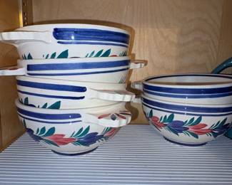 HB Quimper Faience Set second image