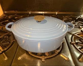Le Creuset Signature Oval Dutch Oven  Chambray