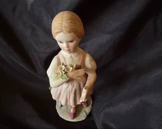Cybis Porcelain Figurine Heidi with Flowers second image