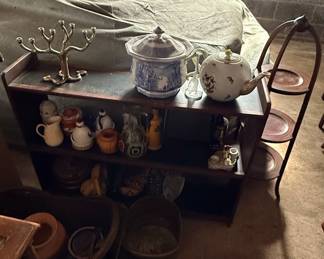 Assorted Decorative and Household Items fifth image