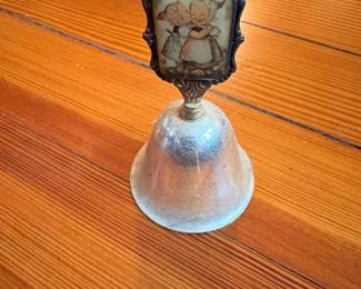Goebel Hummel Kiss Me Figurine Bell