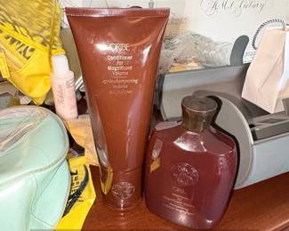 Oribe Shampoo and Conditioner for Magnificent Volume