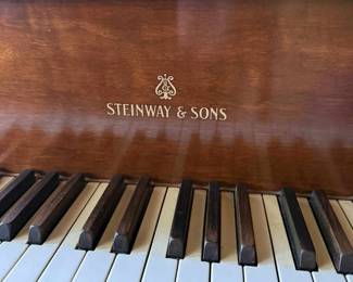 Steinway & Sons Baby Grand Piano 