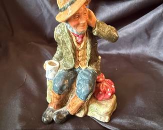 Royal Doulton Owd Willum HN Figurine