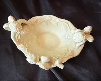 Vintage Ceramic Soap Dish with Three Cherubs