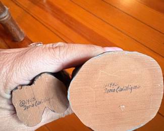 Doris Culitigue Amish Couple Figurines second image