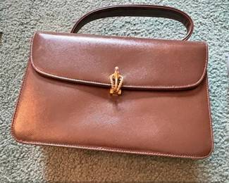 Vintage Brown Textured Leather Handbag with Gold Tone Clasp