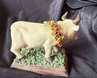 Capodimonte Ceramic Bull Figurine with Floral Garland Costa third image