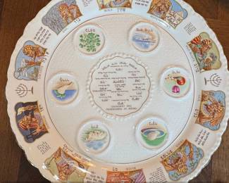 Grindley Royal Cauldron Seder Dish with Bowls