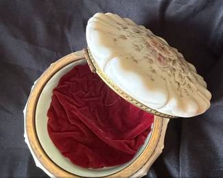 Antique Wave Crest Art Glass Dresser Box with Floral Motif third image