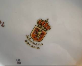 Schumann Bavaria Reticulated Portrait Plate second image