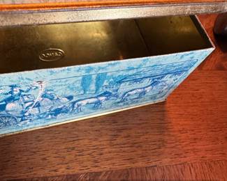 Pickwick Inn Candy Shop Tin Greenwich Connecticut third image