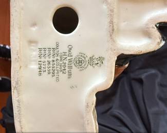 Royal Doulton Owd Willum HN Figurine third image