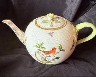 Herend Porcelain Teapot, Rothschild Bird Motif