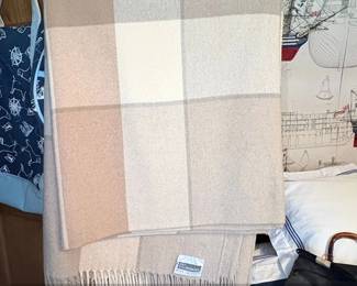  Cachemire Made in Italy Plaid Throw Blanket
