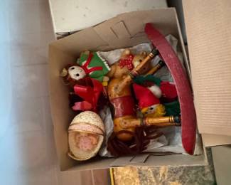 Assorted Vintage Christmas Ornaments fourth image