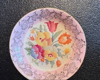 H K Tunstall Old English Sampler Plate