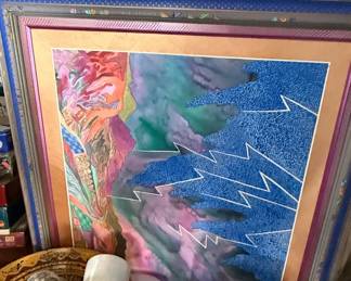 Assorted Decorative and Household Items third image