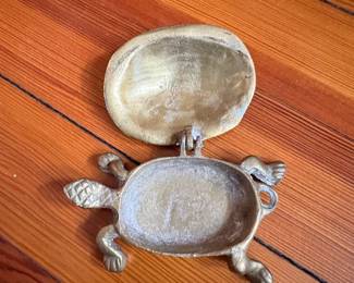 Vintage Brass Turtle Trinket Box second image