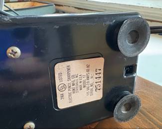 Hunt Boston Electric Pencil Sharpener Model second image