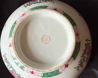 Chinese Export Famille Rose Punch Bowl third image