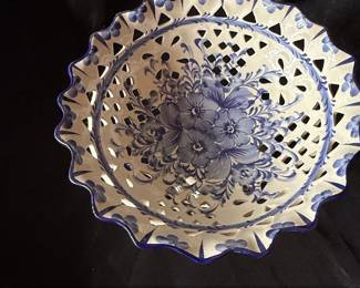 HandPainted Portuguese Ceramic Lattice Fruit Bowl