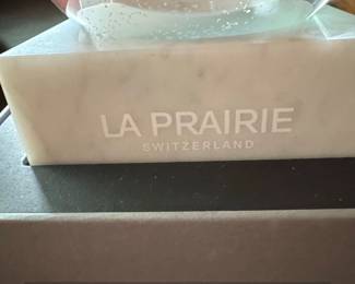 Clinique La Prairie Switzerland Snow Globe second image