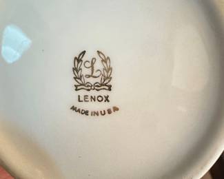 Lenox Woodland Collection Porcelain Vase third image