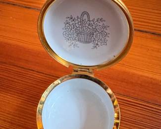 Vintage Halcyon Days Happy Birthday Enamel Trinket Box second image