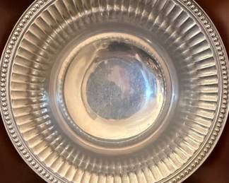 Wilton Armetale "Flutes and Pearls" Serving Bowl