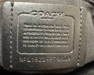 Coach Gallery Tote Bag Signature Canvas