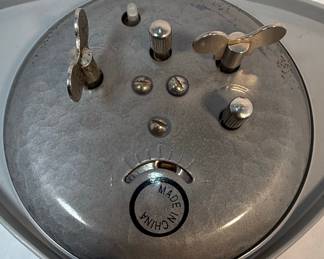 Vintage 1974 Janex Bugs Bunny Talking Alarm Clock