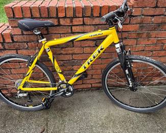 Trek Alpha 4900 Mountain Bike