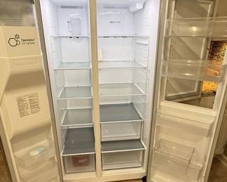 LG French Door Refrigerator with InstaView Door-in-Door