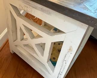 Distressed Farmhouse Style End Table